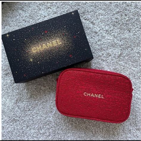 chanel beauty gift set with bag